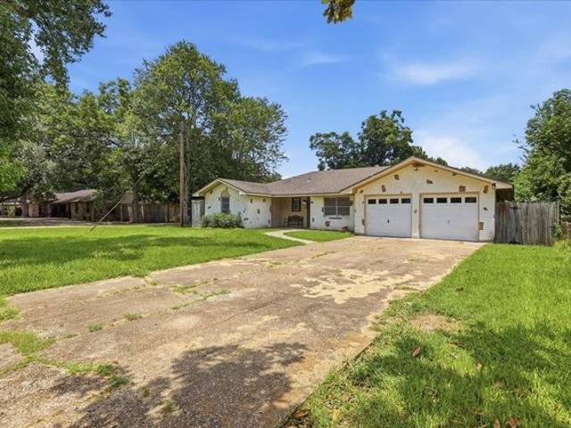 House for sale in Jefferson, Texas