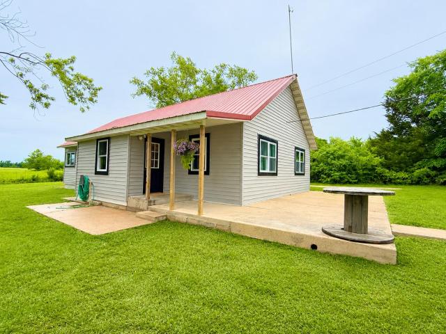 House for sale in Mountain Grove, Missouri