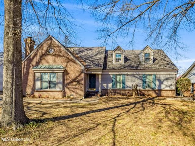 House for sale in Southaven, Mississippi