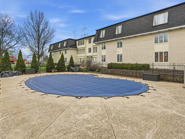Condo for sale in Munster, Indiana