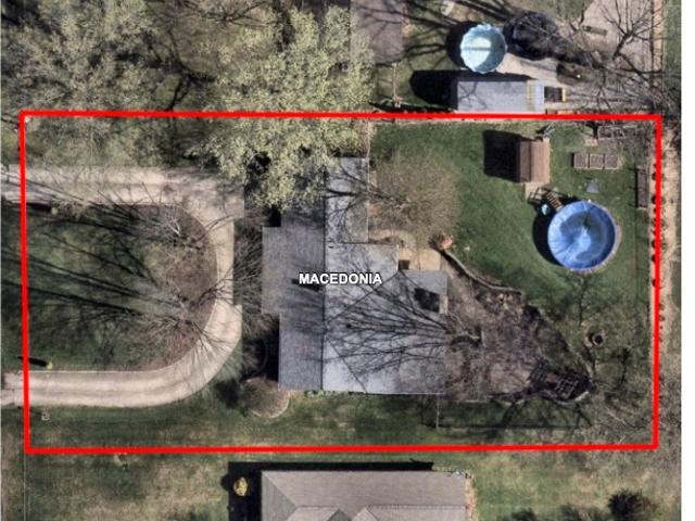 House for sale in Summit, Ohio