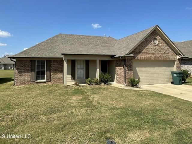 House for sale in Southaven, Mississippi
