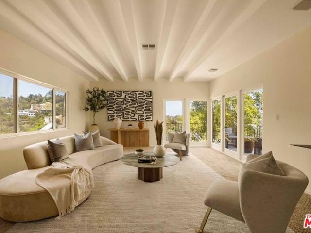 House for sale in Canoga Park, California