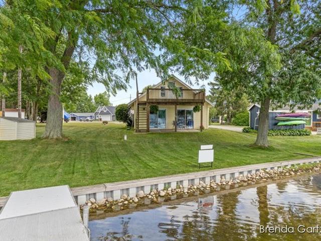 House for sale in Howard City, Michigan