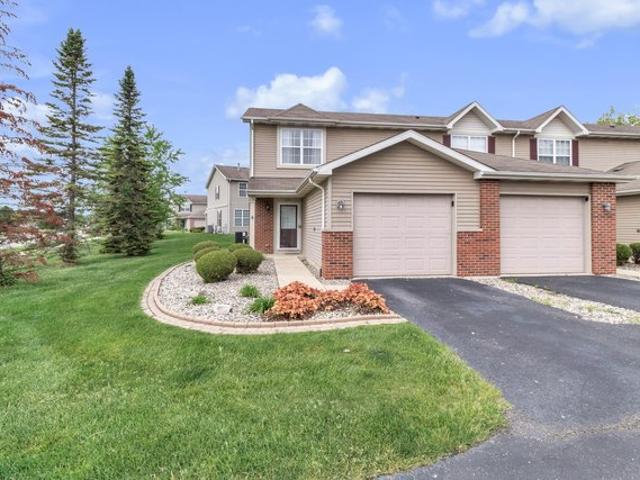 Townhouse for sale in Dyer, Indiana