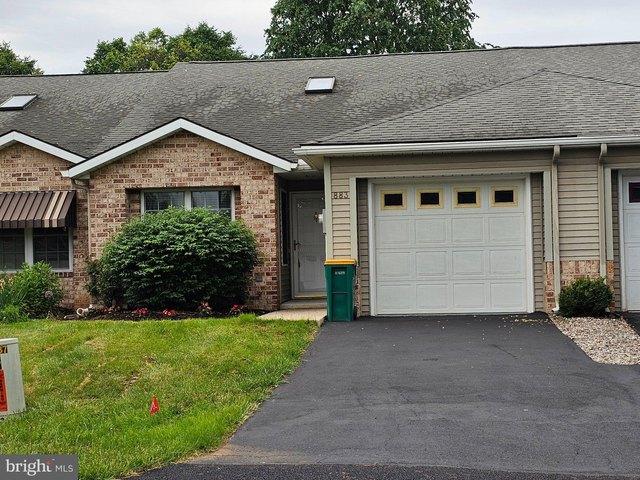 Townhouse for sale in Chambersburg, Pennsylvania