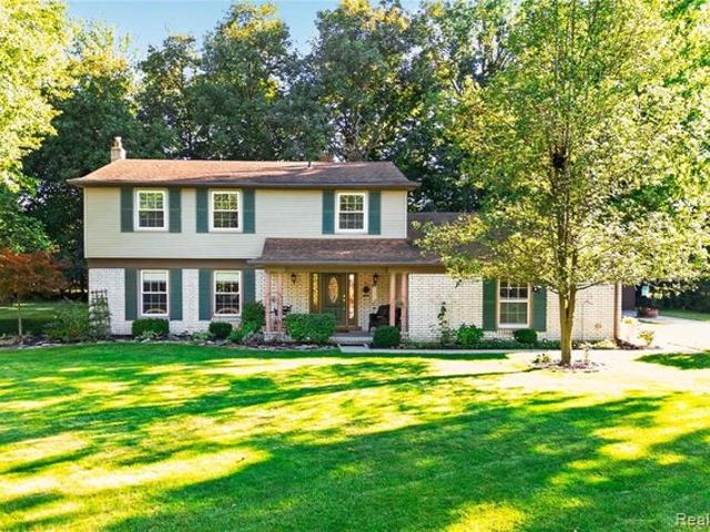 House for sale in Grosse Ile Township, Wayne County