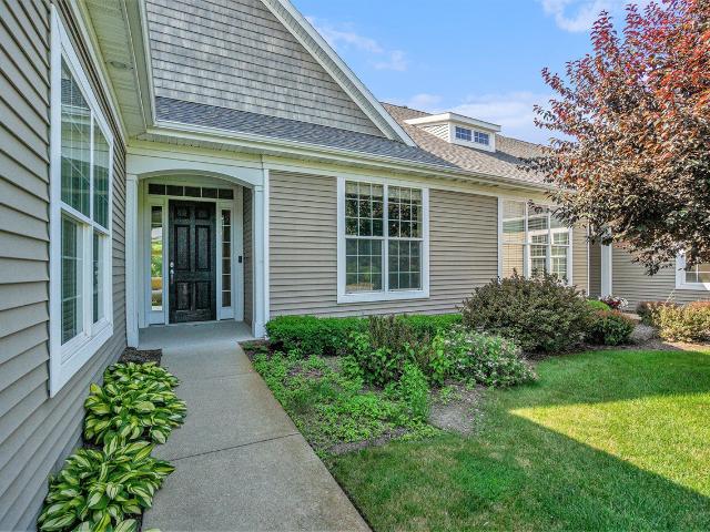 Condo for sale in Portage
