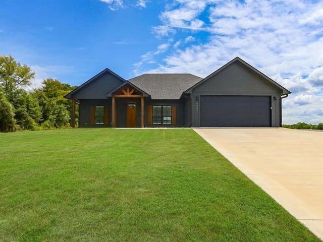 House for sale in Huntington, Texas