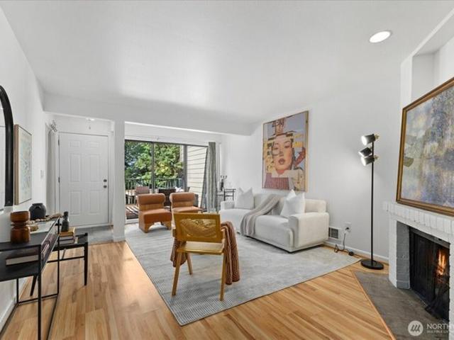Condo for sale in Redmond, Washington