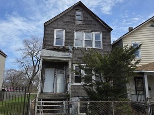 House for sale in Chicago Park, Illinois
