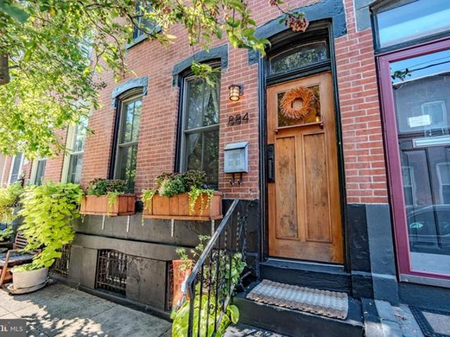 Townhouse for sale in Philadelphia, Pennsylvania