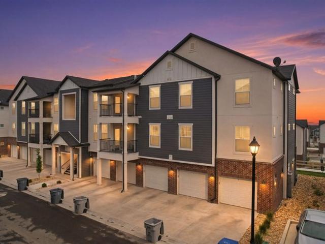 Condo for sale in Saratoga Springs, Utah