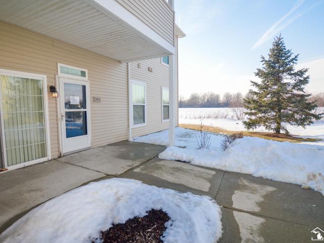 Condo for sale in Dundee, Michigan