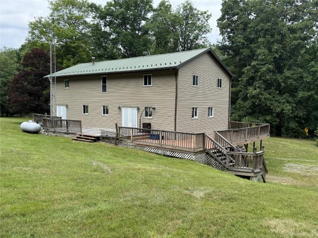 House for sale in Venango, Pennsylvania