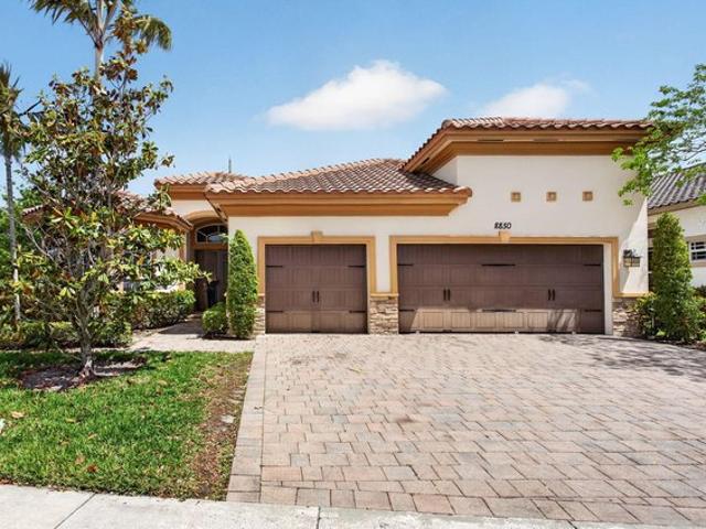 House for sale in Parkland, Florida