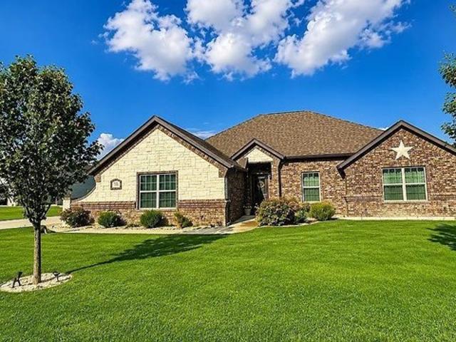 House for sale in Poolville, Parker County