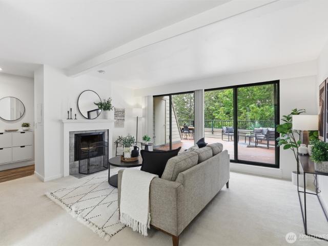 Condo for sale in Redmond, Washington