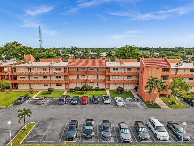 Condo for sale in Tamarac, Florida