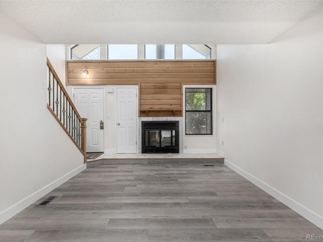 Townhouse for sale in Lakewood