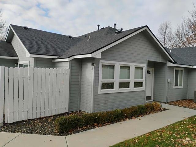 Condo for sale in Newcastle Heights, Boise