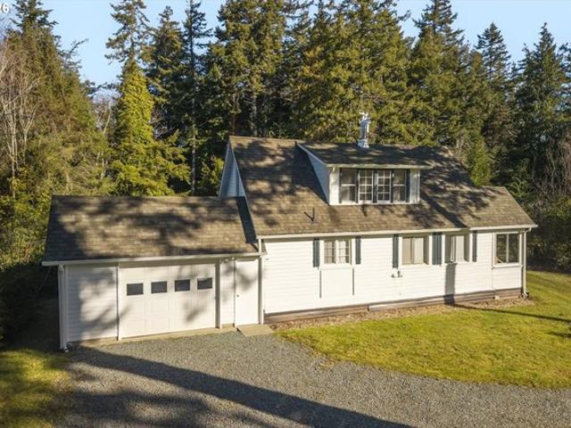House for sale in Oregonia