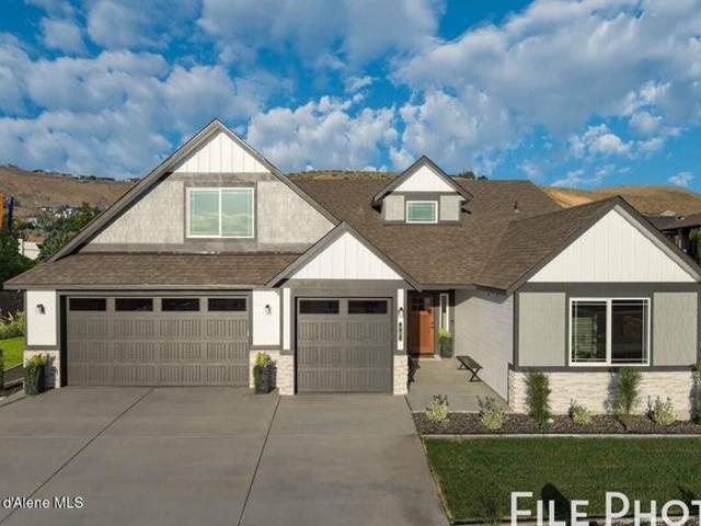 House for sale in Rathdrum, Idaho
