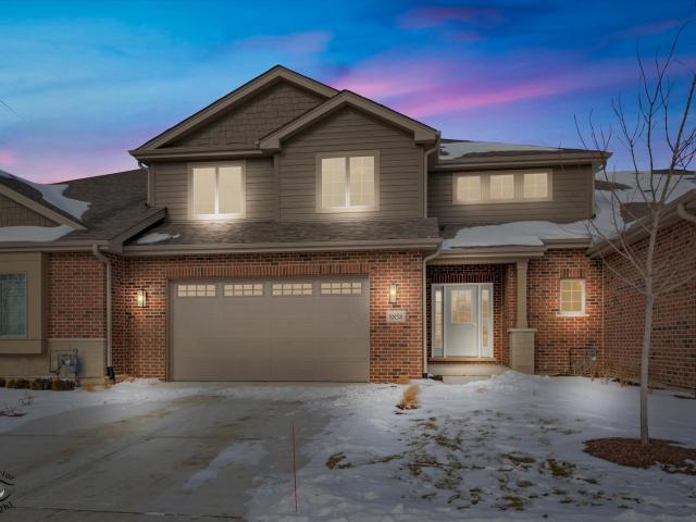 Townhouse for sale in Frankfort, Illinois