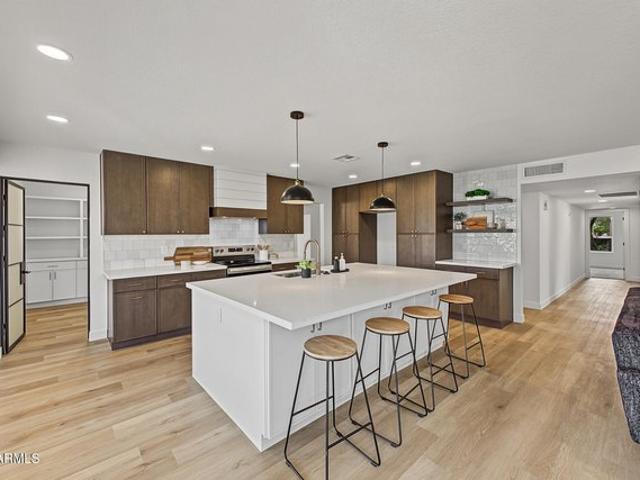 House for sale in Villas Las Palmas, Tempe