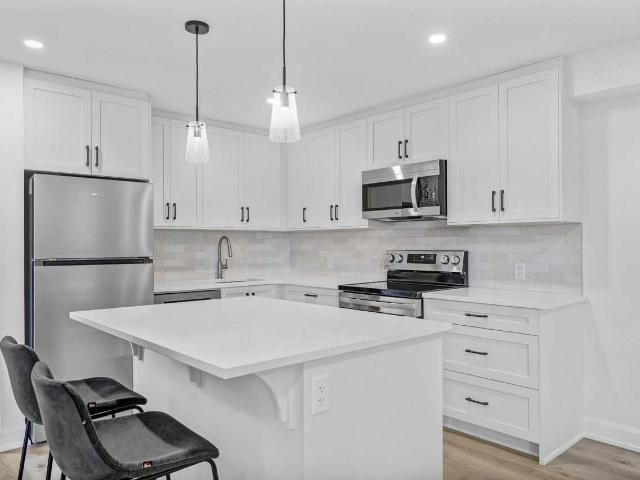 Apartment for rent in Mulhurst Bay, Ontario