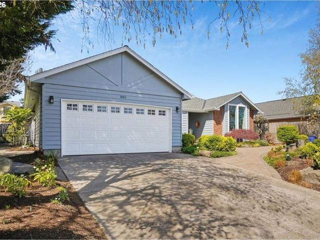 House for sale in Oregonia