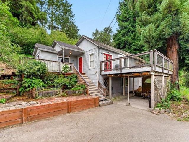 House for sale in Freedom, California