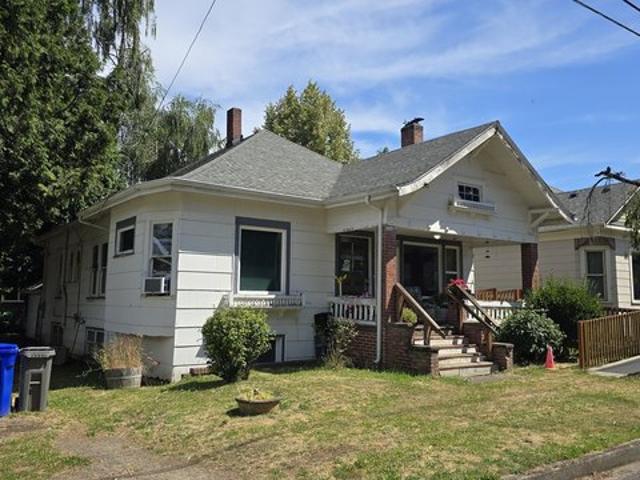 House for sale in Oregonia
