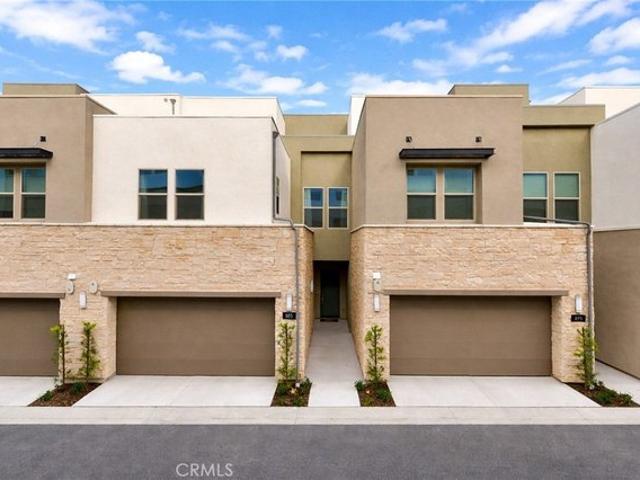 Townhouse for sale in Montebello, California