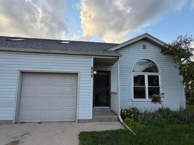 House for sale in Hartland, Wisconsin
