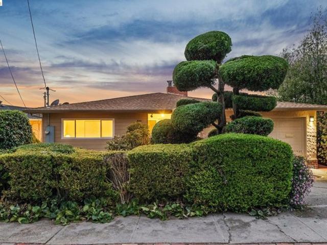 House for sale in El Cerrito, California