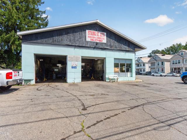 Commercial for sale in Schenectady, New York