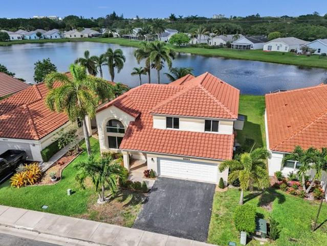 House for sale in Davie, Florida