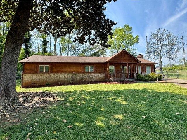 House for sale in Lithia Springs, Georgia