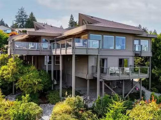 House for sale in North Saanich, British Columbia