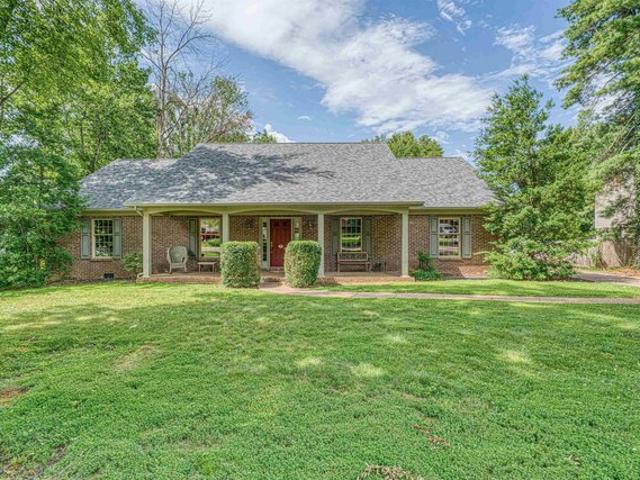 House for sale in Newburgh, Indiana