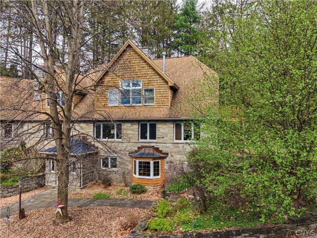 House for sale in Fabius, New York