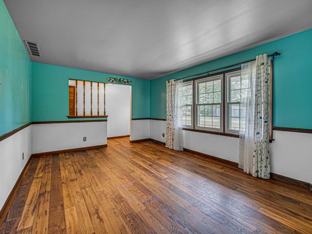 House for sale in De Motte, Jasper County