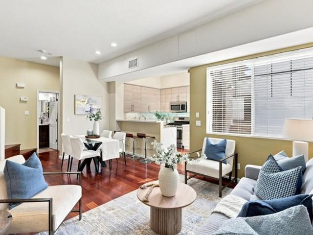 Townhouse for sale in Milpitas, California