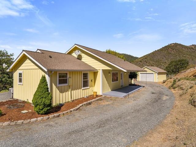 House for sale in Oregonia