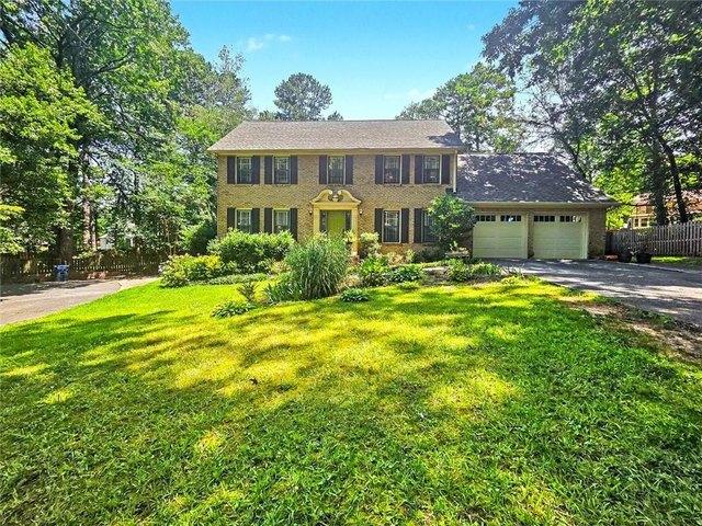 House for sale in Lilburn, Georgia