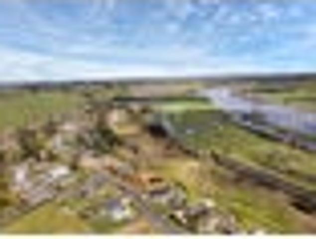 Land for sale in Meremere, Waikato