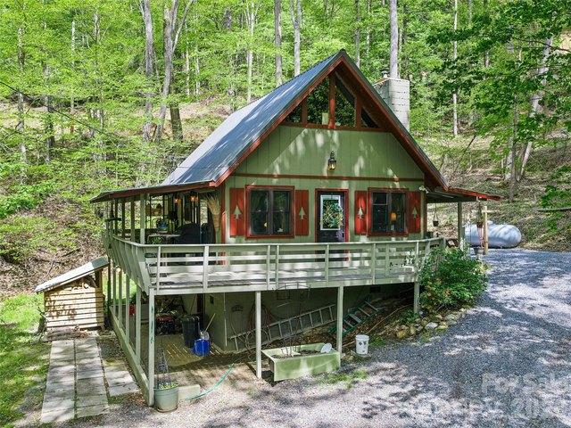 House for sale in Yancey, North Carolina