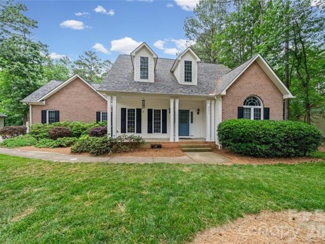 House for sale in Mount Pleasant, North Carolina