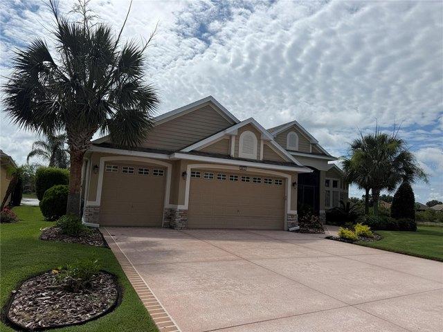 House for sale in Mount Dora, Florida